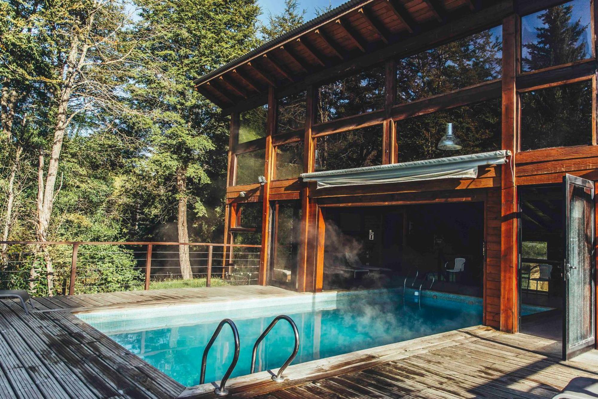 Aparthotel Arbolar, Casas De Montana- Piscina Climatizada à Villa La Angostura Extérieur photo
